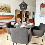 Wiederkehr Penthouse Ruegen Living 아파트