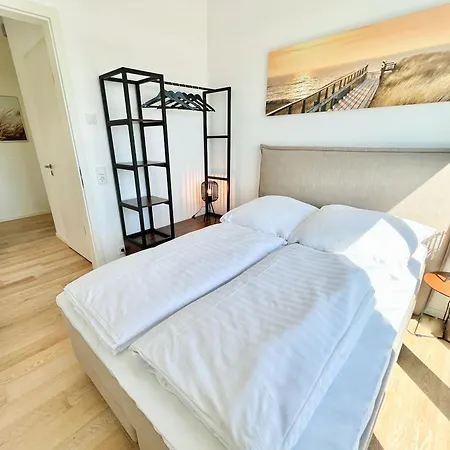 Ruegen, Ostseebad Sellin, Wiederkehr Apartman Sellin