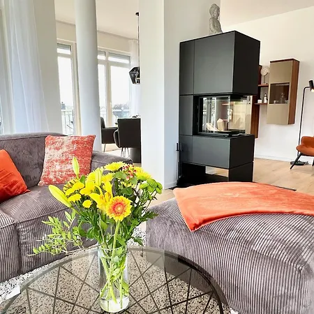 Ruegen, Ostseebad Sellin, Wiederkehr Sellin