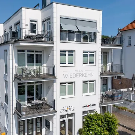 Wiederkehr Penthouse Rügen Living