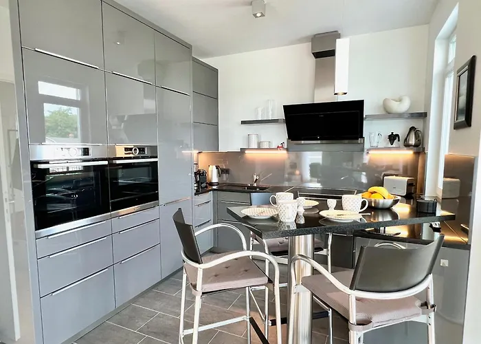 Ruegen, Ostseebad Sellin, Wiederkehr *