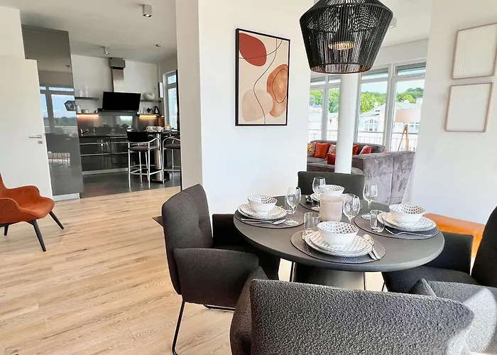 Villa Wiederkehr Penthouse Rügen Living * Sellin (Rugen)